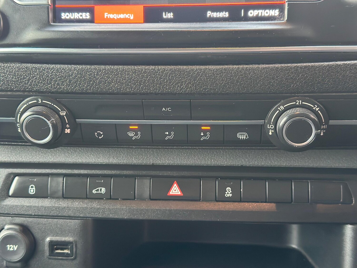 Used Citroen Dispatch 2017 for sale - 77823831: Photo 19