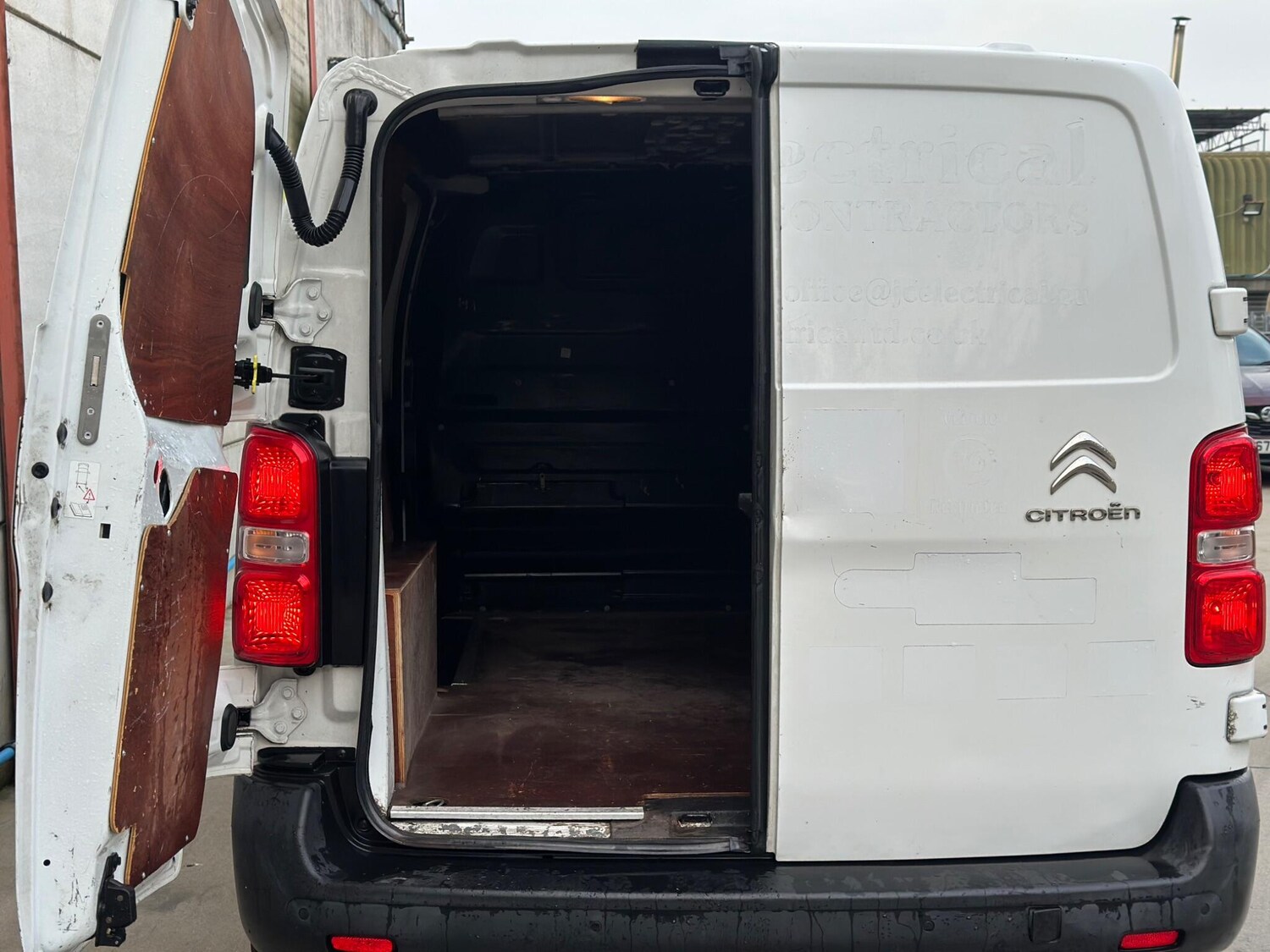 Used Citroen Dispatch 2017 for sale - 77823831: Photo 26