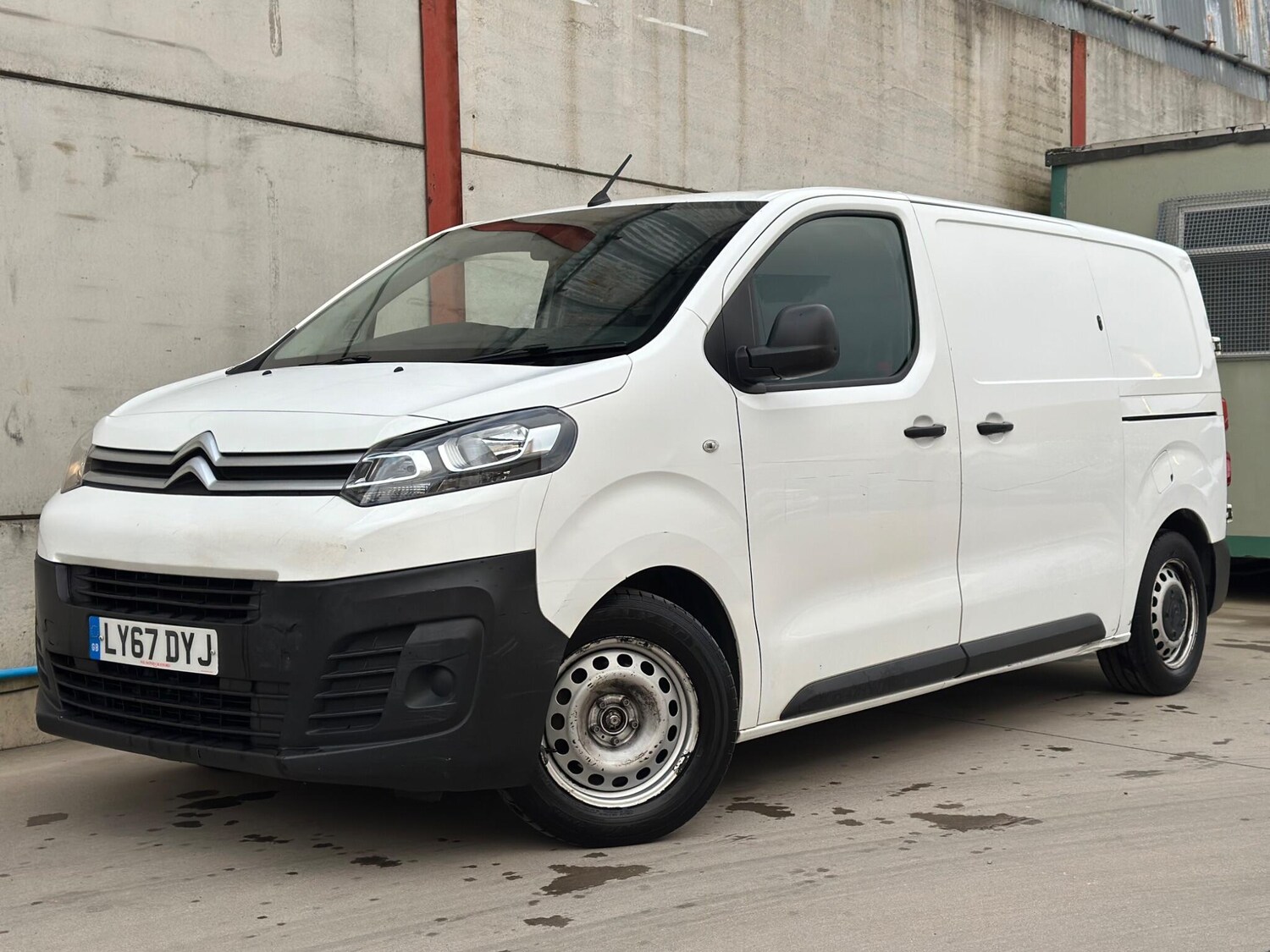 Used Citroen Dispatch 2017 for sale - 77823831: Photo 3