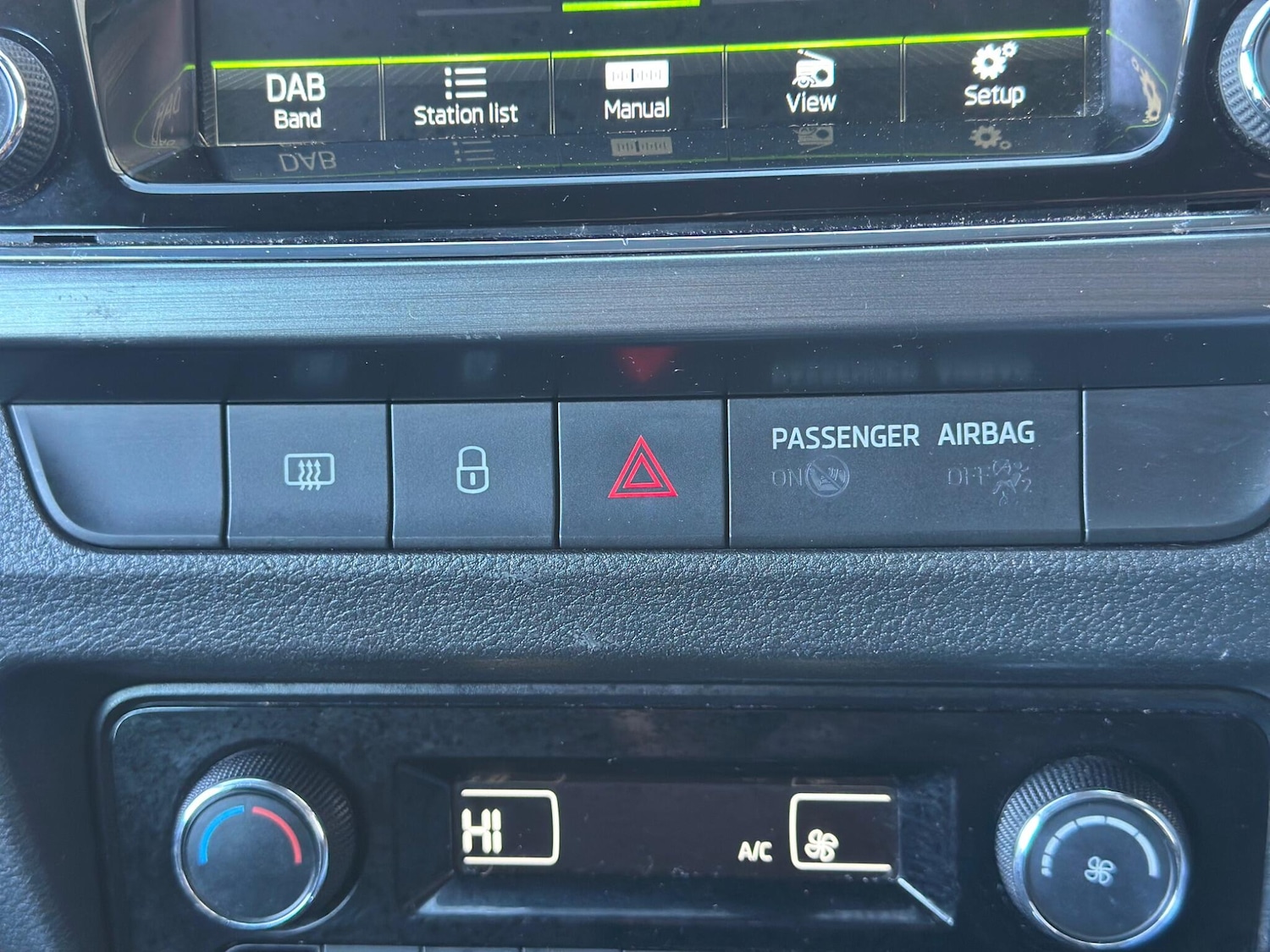 Used Skoda Fabia 2015 for sale - 77940076: Photo 26