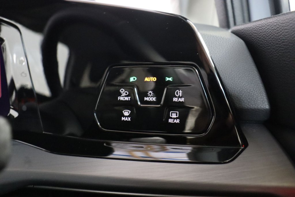 Used Volkswagen Golf 2023 for sale - 76081257: Photo 26