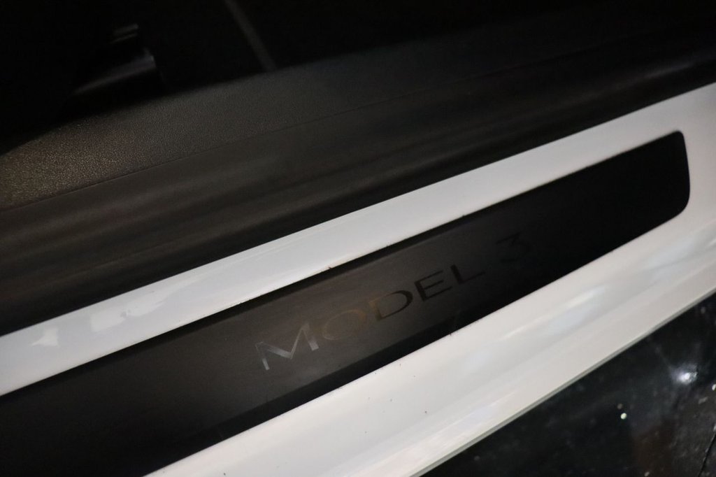 Used Tesla Model 3 2021 for sale - 77936880: Photo 10