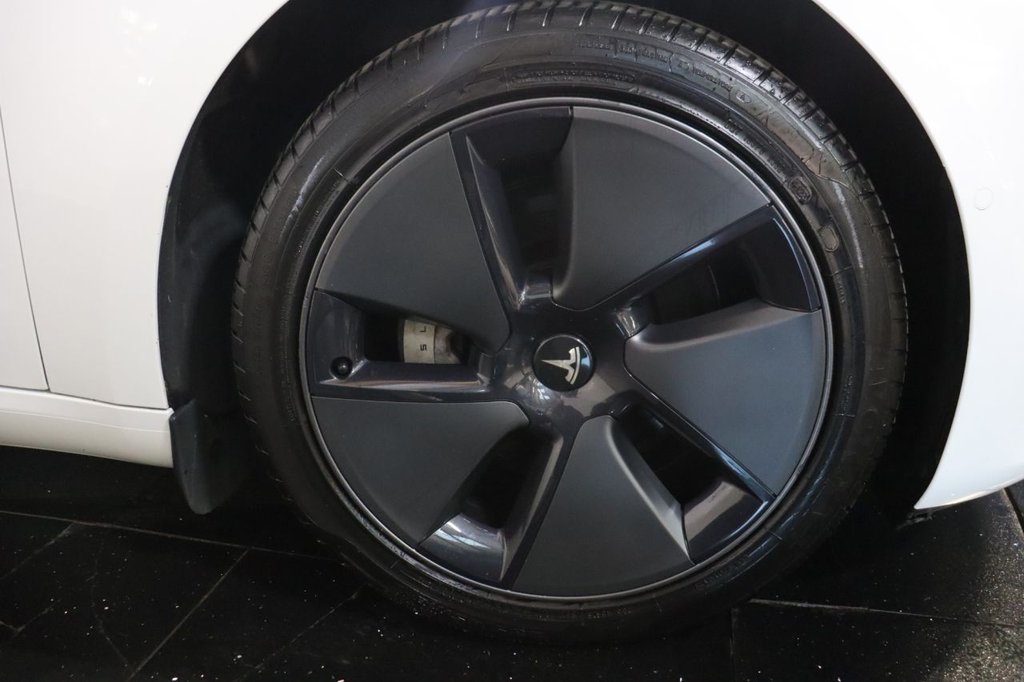 Used Tesla Model 3 2021 for sale - 77936880: Photo 29