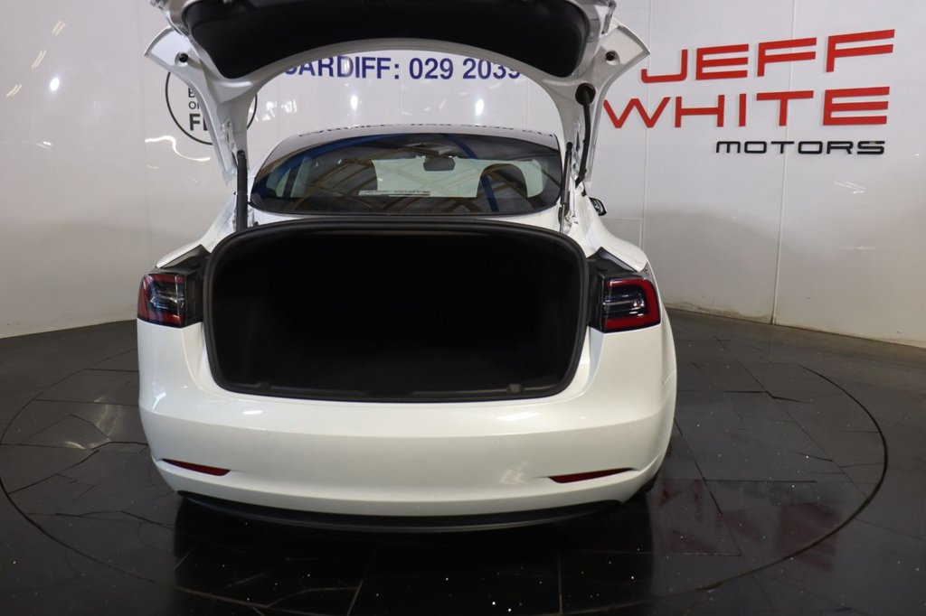 Used Tesla Model 3 2021 for sale - 77936880: Photo 9
