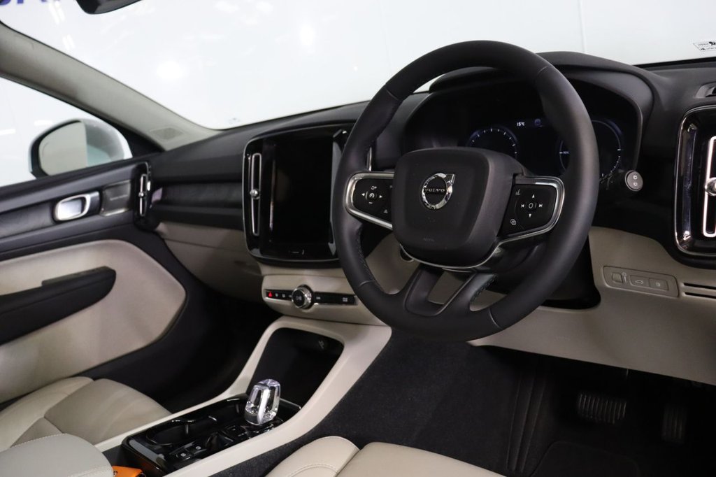 Used Volvo XC40 2022 for sale - 76323296: Photo 23