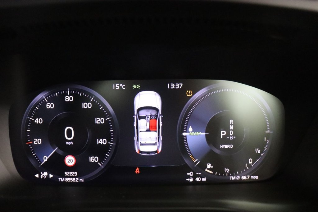 Used Volvo XC40 2022 for sale - 76323296: Photo 26