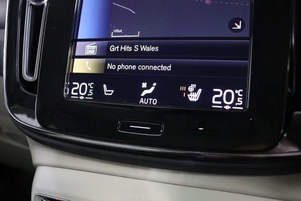 Used Volvo XC40 2022 for sale - 76323296: Photo 30