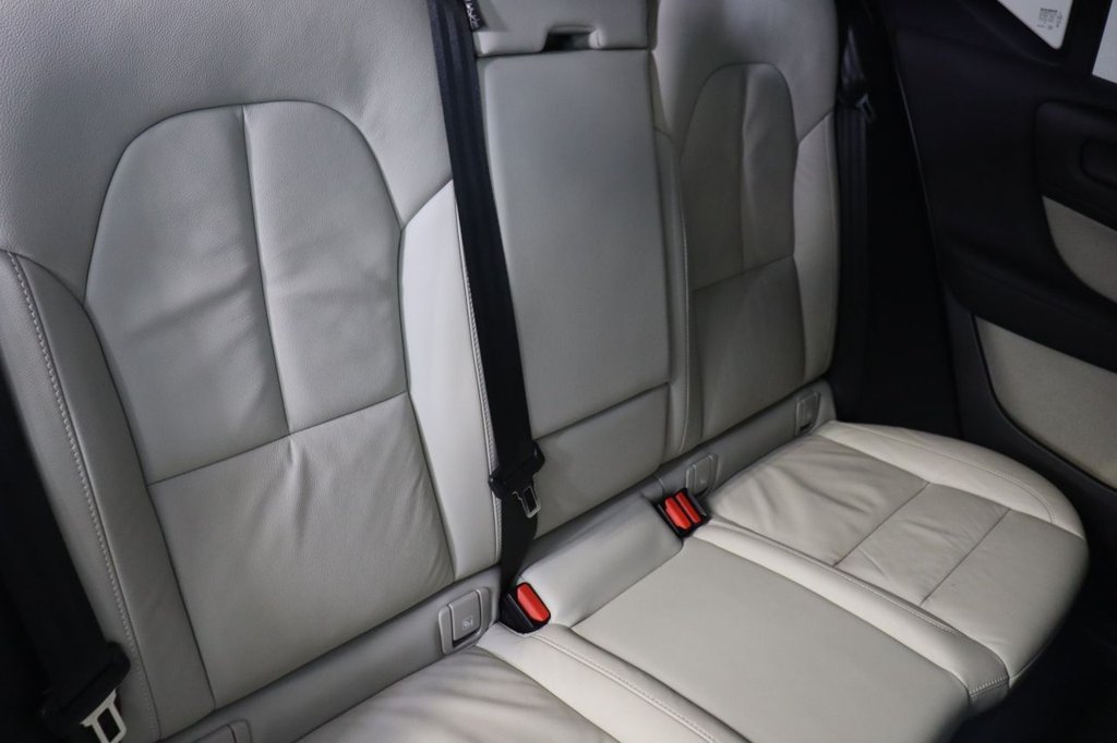 Used Volvo XC40 2022 for sale - 76323296: Photo 31