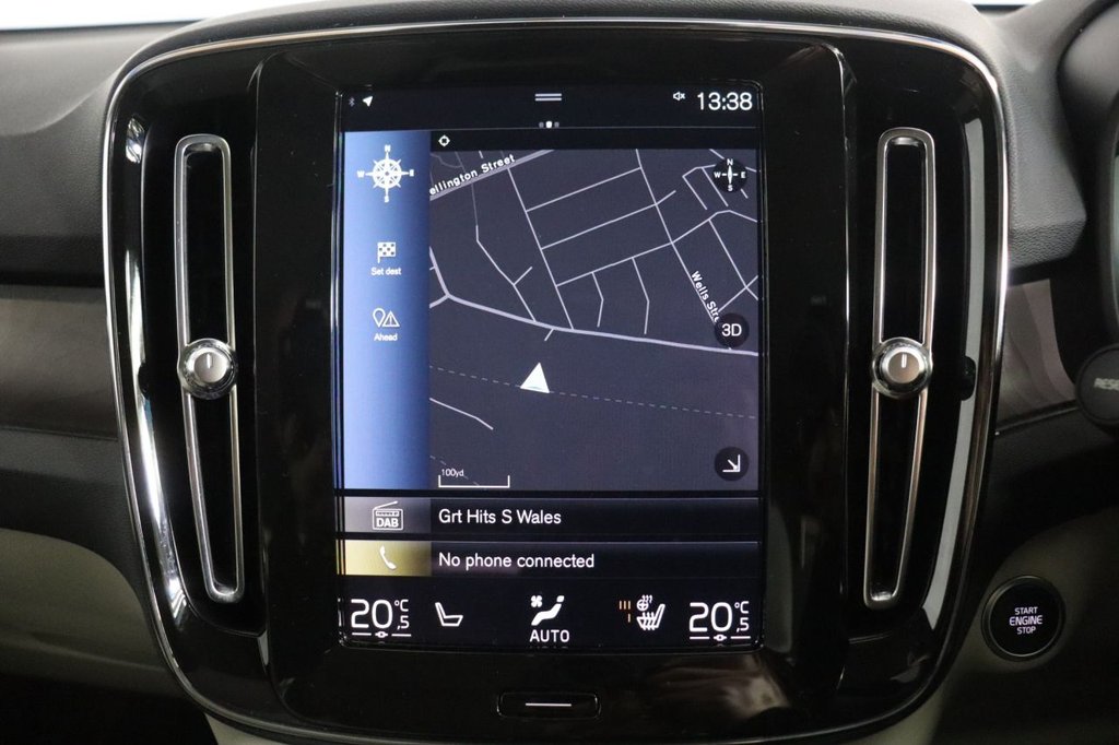 Used Volvo XC40 2022 for sale - 76323296: Photo 32