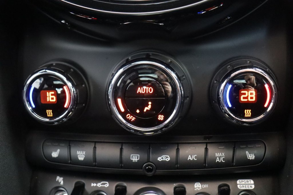 Used MINI Hatch 2023 for sale - 76923225: Photo 32