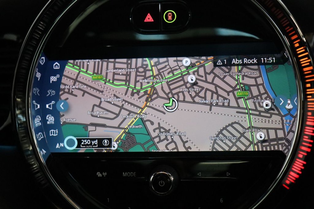 Used MINI Hatch 2023 for sale - 76923225: Photo 9