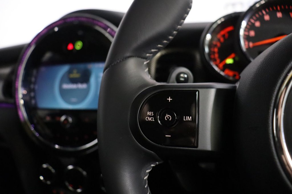 Used MINI Hatch 2022 for sale - 76821001: Photo 20