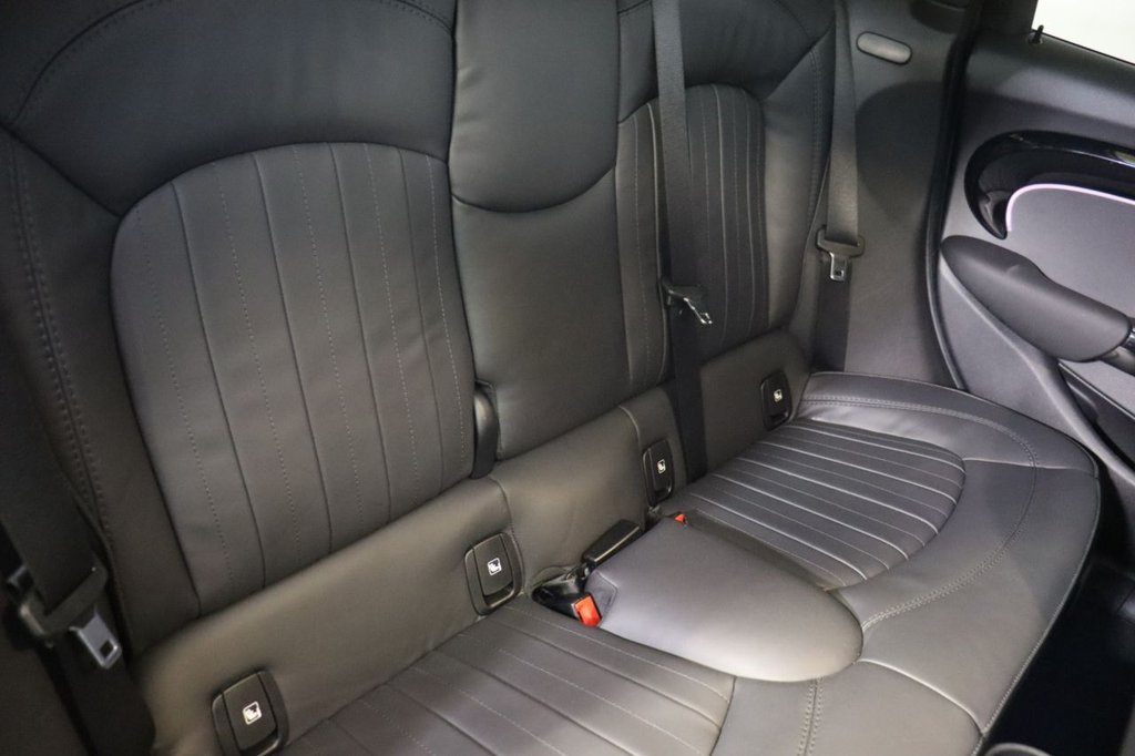 Used MINI Hatch 2022 for sale - 76821001: Photo 30