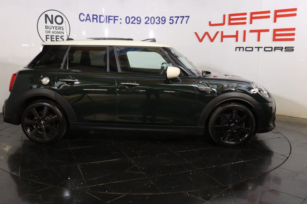 Used MINI Hatch 2022 for sale - 76821001: Photo 4