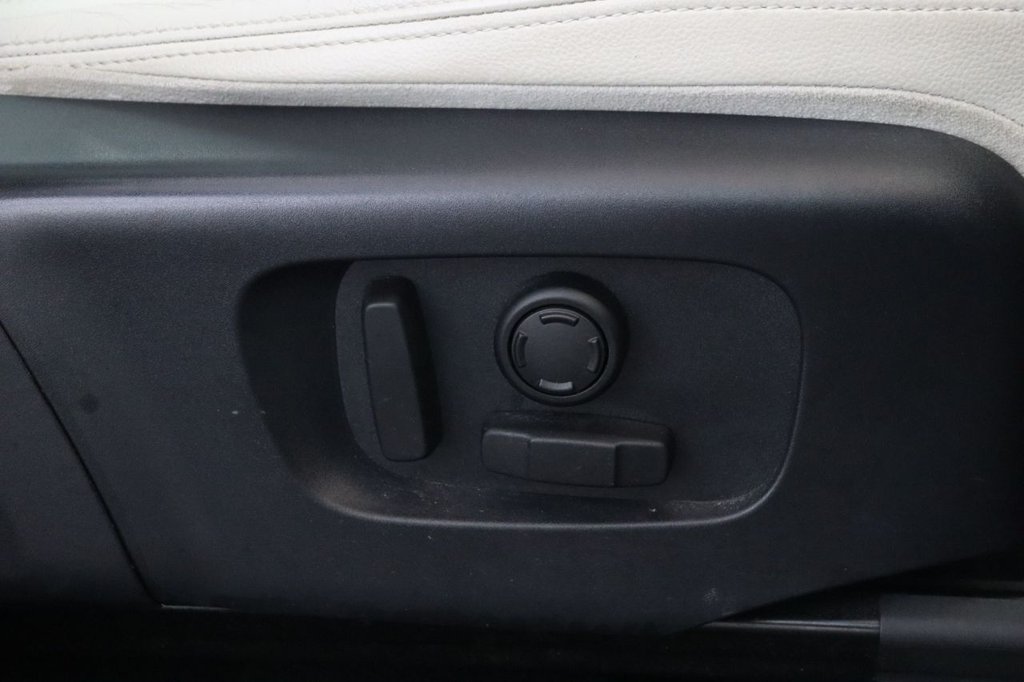 Used Land Rover Discovery Sport 2019 for sale - 76372488: Photo 22