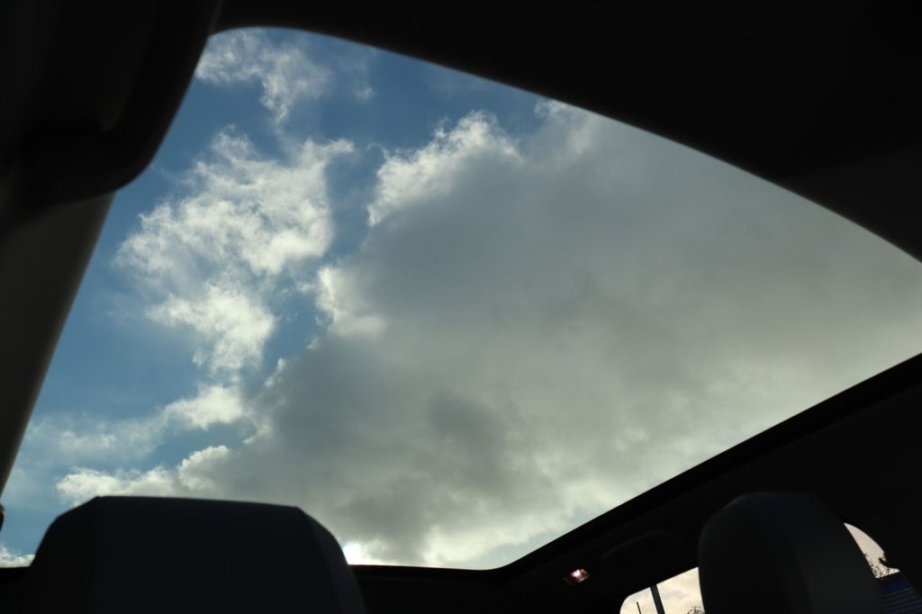 Used Land Rover Discovery Sport 2019 for sale - 76372488: Photo 3