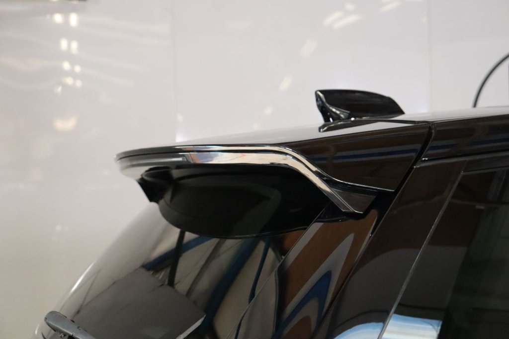 Used Land Rover Discovery Sport 2019 for sale - 76372488: Photo 6