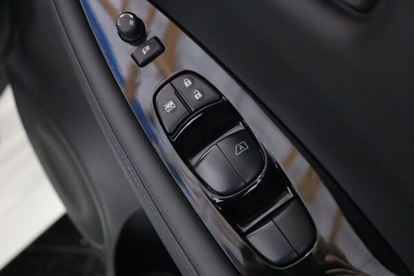 Used Nissan Leaf 2022 for sale - 75671651: Photo 34