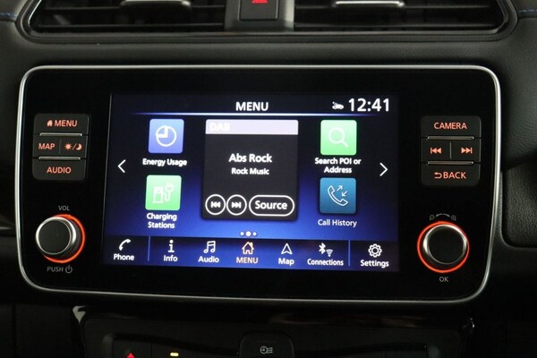 Used Nissan Leaf 2022 for sale - 75671651: Photo 9