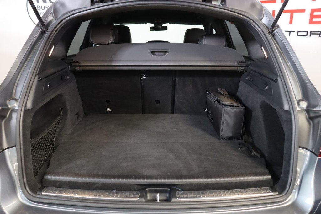 Used Mercedes-Benz GLC 2020 for sale - 76923320: Photo 24