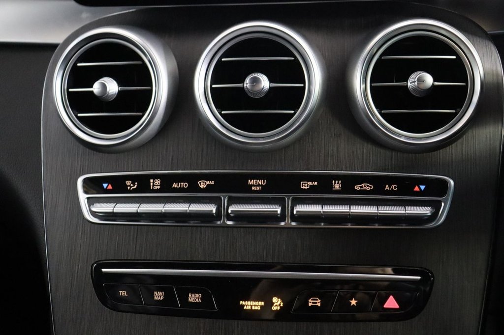 Used Mercedes-Benz GLC 2020 for sale - 76923320: Photo 34