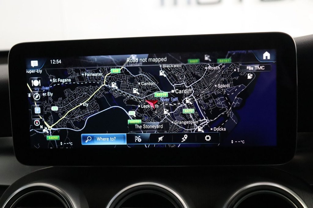 Used Mercedes-Benz GLC 2020 for sale - 76923320: Photo 9