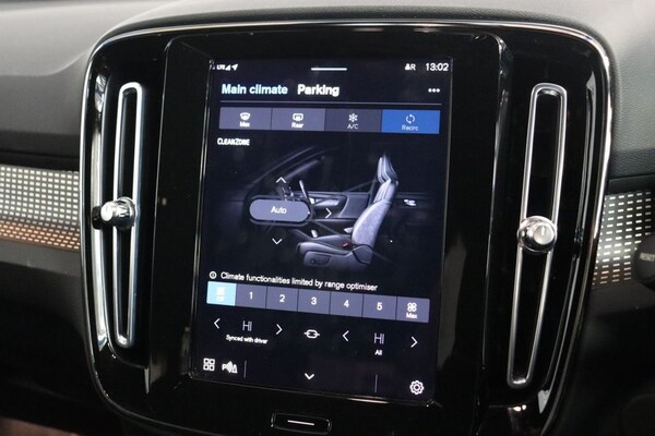 Used Volvo XC40 2021 for sale - 74877255: Photo 18