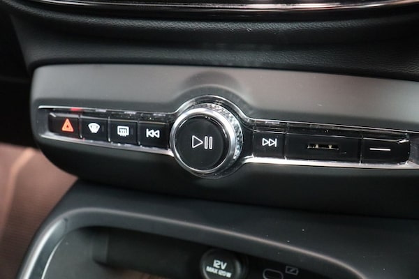 Used Volvo XC40 2021 for sale - 74877255: Photo 31