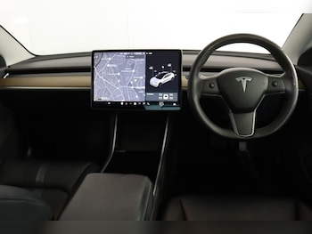 Used Tesla Model 3 2020 for sale - 78372145: Photo