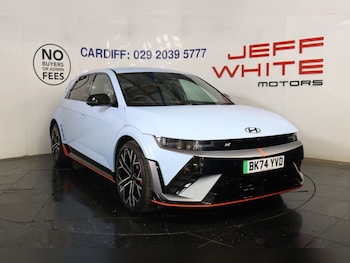 2024 (74) - 84kWh N 5dr Auto AWD (SAT NAV, APPLE CAR PLAY)