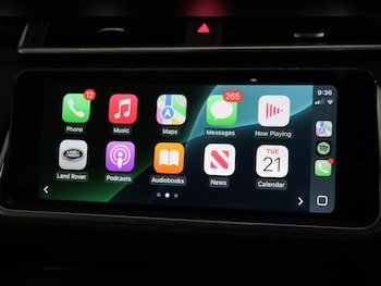 Used Land Rover Range Rover Velar 2018 for sale - 76323413: Photo 2
