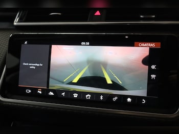 Used Land Rover Range Rover Velar 2018 for sale - 76323413: Photo 3