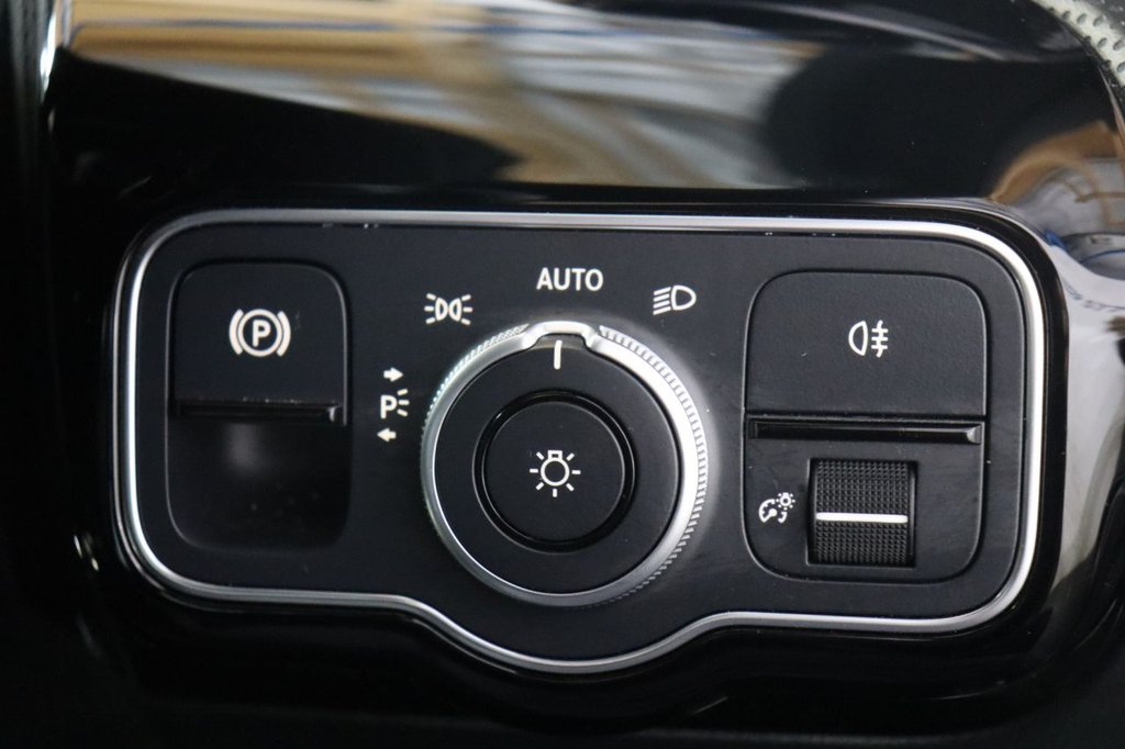 Used Mercedes-Benz A-Class 2022 for sale - 76582253: Photo 35