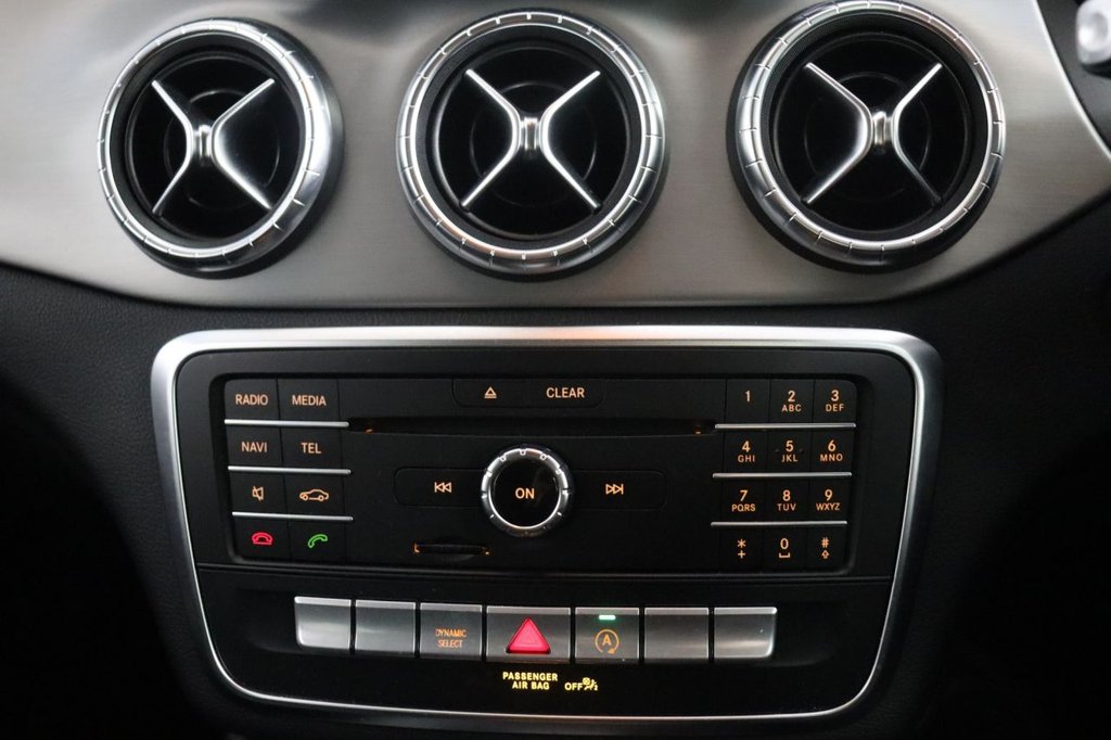 Used Mercedes-Benz CLA 2018 for sale - 77680619: Photo 28