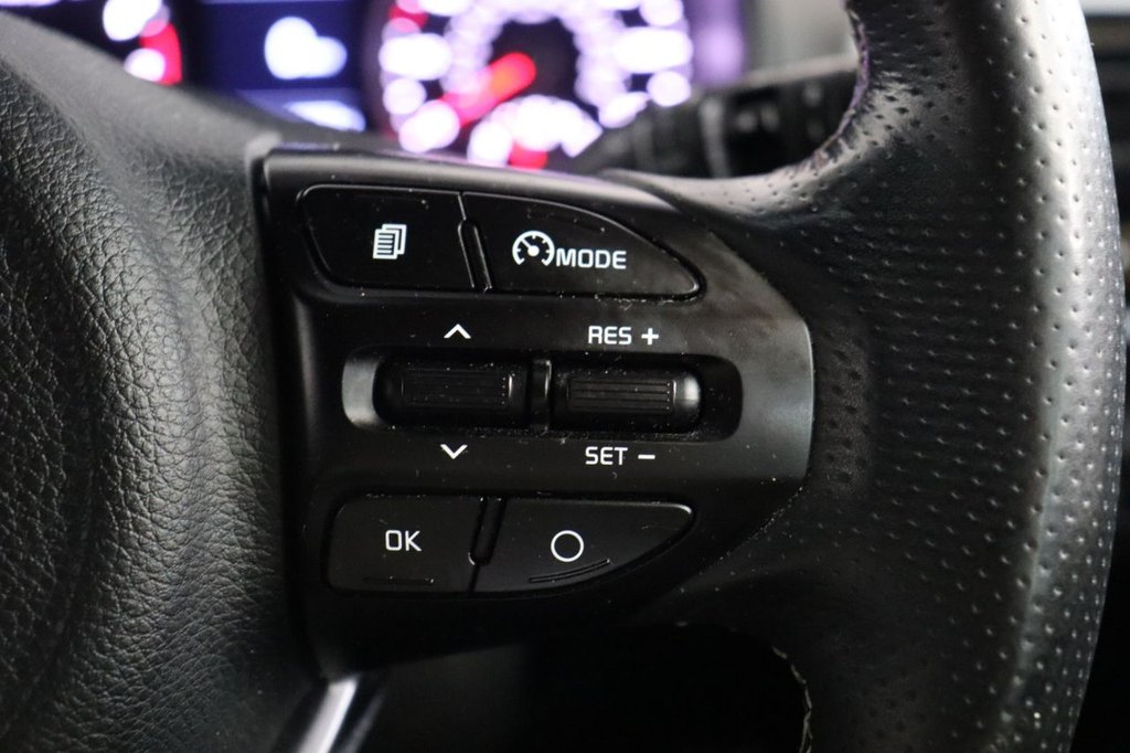 Used Kia Stonic 2018 for sale - 76291997: Photo 25