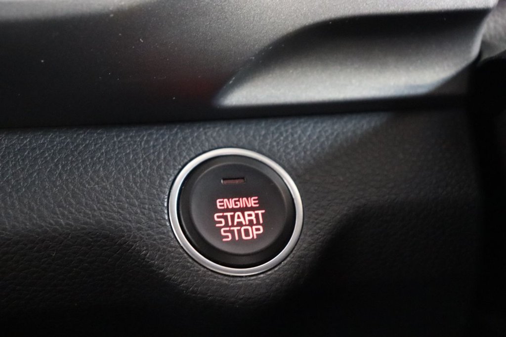 Used Kia Stonic 2018 for sale - 76291997: Photo 27