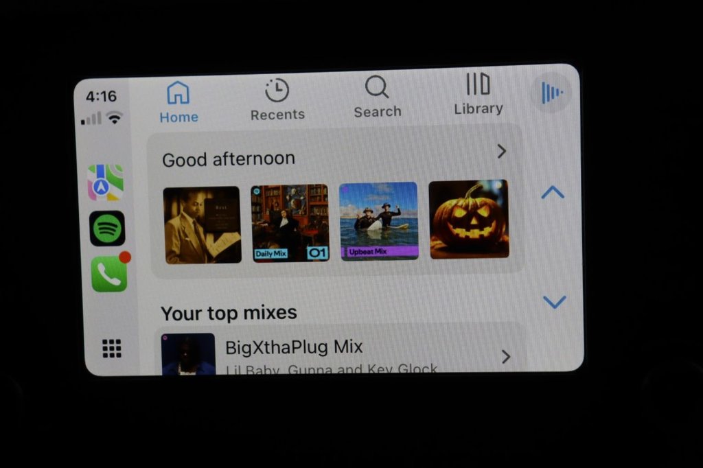 Used Kia Stonic 2018 for sale - 76291997: Photo 9