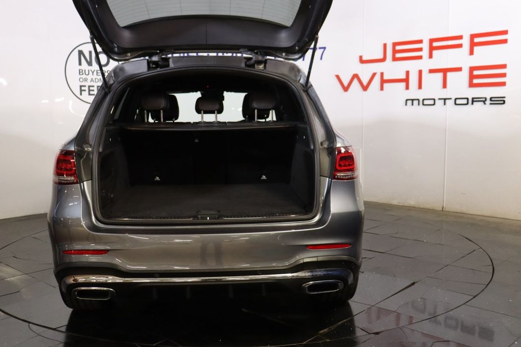 Used Mercedes-Benz GLC 2022 for sale - 76840856: Photo 17