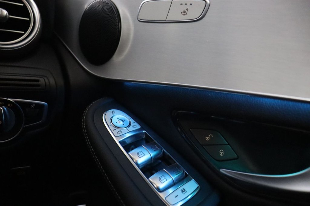 Used Mercedes-Benz GLC 2022 for sale - 76840856: Photo 32