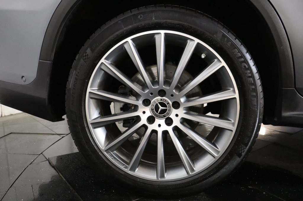 Used Mercedes-Benz GLC 2022 for sale - 76840856: Photo 35