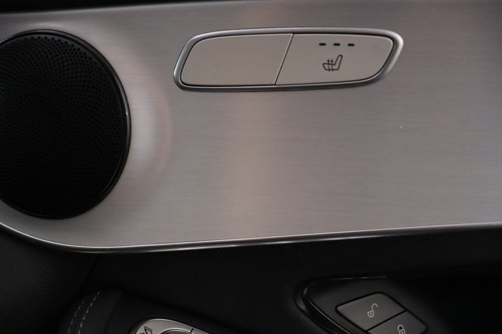 Used Mercedes-Benz GLC 2022 for sale - 76840856: Photo 6