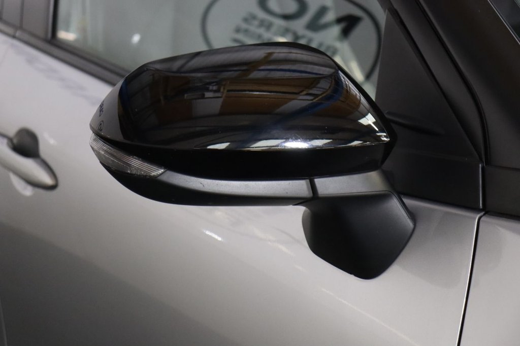 Used Toyota Yaris Cross 2022 for sale - 77276613: Photo 16