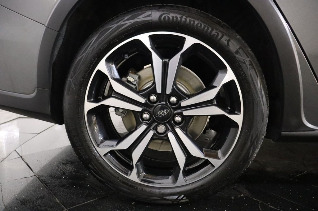 Used Ford Focus 2022 for sale - 76654596: Photo 32