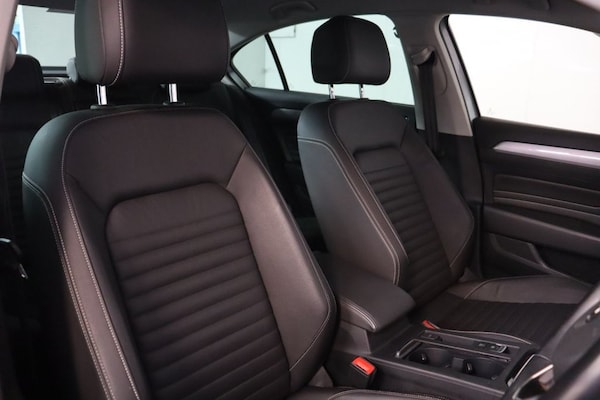 Used Volkswagen Passat 2020 for sale - 75206838: Photo 19