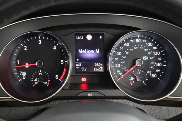 Used Volkswagen Passat 2020 for sale - 75206838: Photo 24