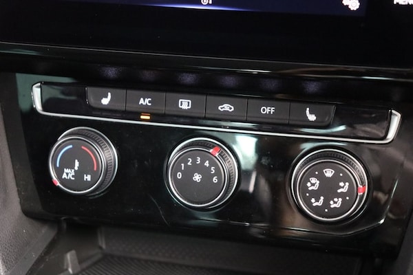 Used Volkswagen Passat 2020 for sale - 75206838: Photo 25