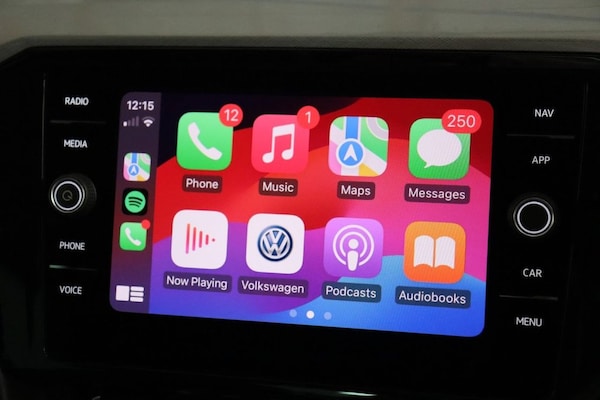 Used Volkswagen Passat 2020 for sale - 75206838: Photo 2