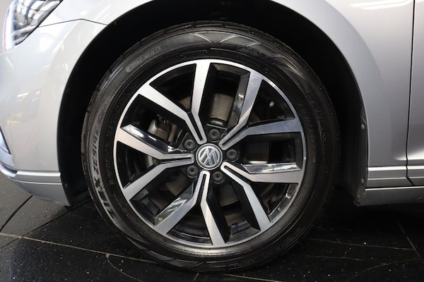 Used Volkswagen Passat 2020 for sale - 75206838: Photo 35