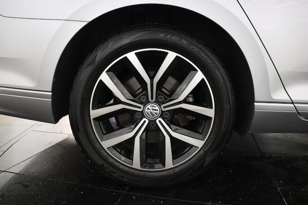 Used Volkswagen Passat 2020 for sale - 75206838: Photo 37