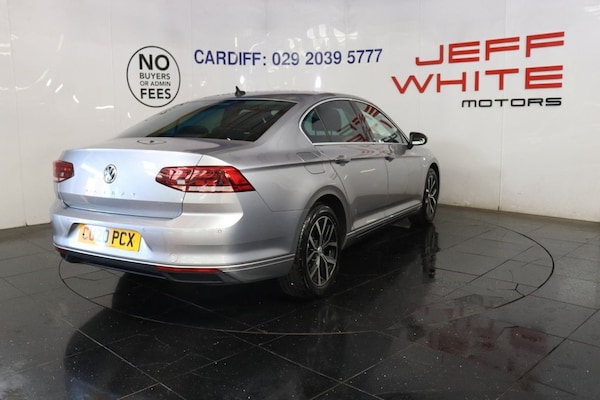 Used Volkswagen Passat 2020 for sale - 75206838: Photo 5